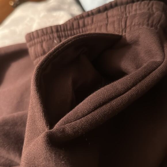 TNA: The Constant Brown Joggers - Picture 6 of 6